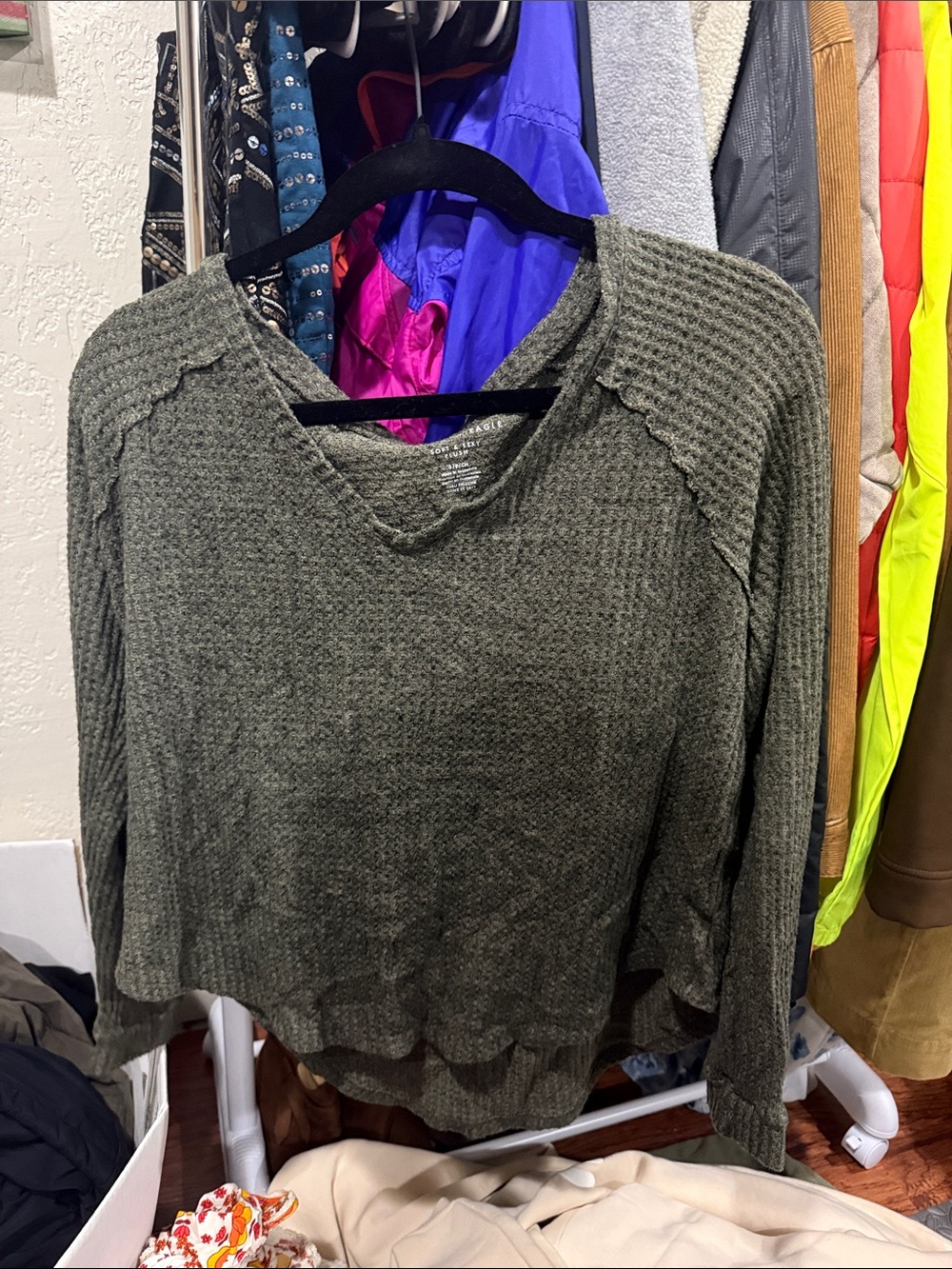 American Eagle Outfitters Olive Waffle-Knit V-Neck Sweater